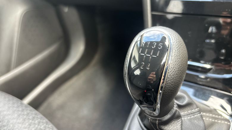 Vauxhall Mokka X 1.6i Active 5dr Petrol Hatchback